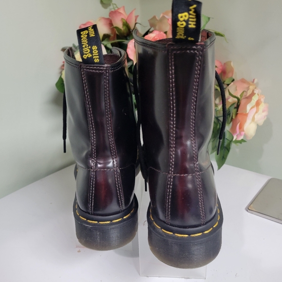 Sale DOC MARTENS DR GENUINE LEATHER OXBLOOD LIKE NEW SIZE 39 8 US - Picture 5 of 11